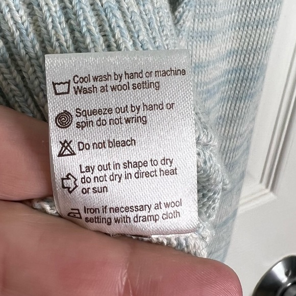 Martine and Juan Marled Knit Long Sleeve Henley Sweater Size 2 (M) - Picture 9 of 9